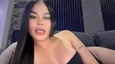 Snapshot of erotictsmonica chatting on October 22, 2025, 5:41 am monica online show from October 22, 2025, 5:41 am