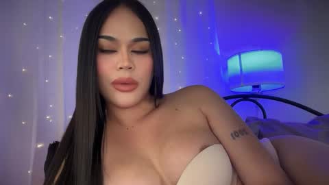 Snapshot of erotictsmonica chatting on November 7, 2025, 5:02 pm monica online show from November 7, 2025, 5:02 pm