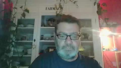 Erwins room welcome sound on online show from January 9, 2025, 9:16 pm