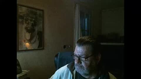 Erwins room welcome sound on online show from March 9, 2025, 6:00 pm