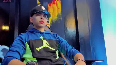 Eryon online show from September 19, 2025, 11:22 am