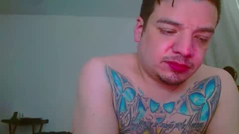 escodamus12 online show from January 28, 2025, 7:32 pm