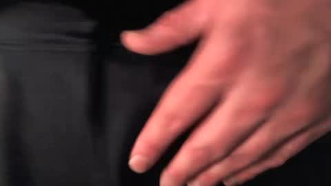 esexxese online show from November 22, 2025, 6:34 am