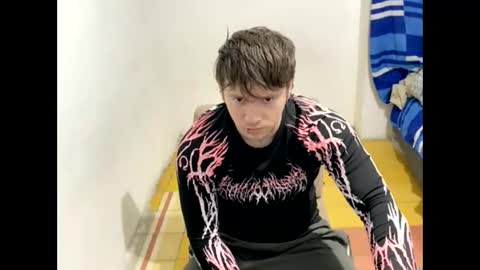 eskol212 online show from February 21, 2026, 10:55 pm