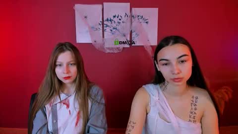 esme_moore_ online show from October 31, 2025, 9:21 am