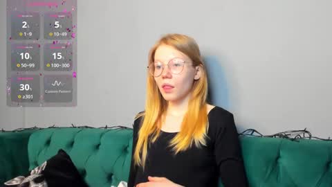Esme Runn online show from January 17, 2025, 10:44 am