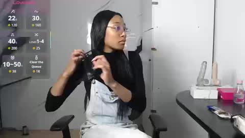 esmeralda_bk online show from September 18, 2025, 9:50 pm