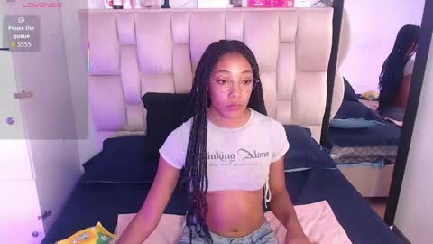 esmeralda_bk online show from May 12, 2026, 9:56 pm