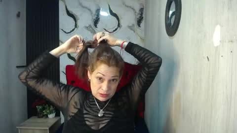 esmeralda black online show from May 6, 2026, 3:13 am