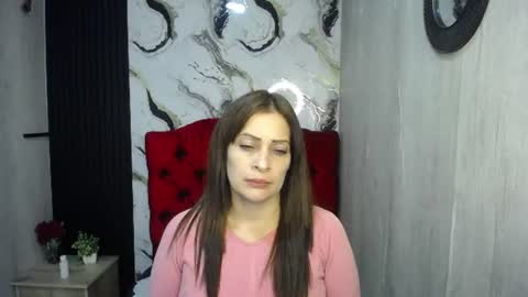 esmeralda black online show from June 17, 2026, 3:42 am