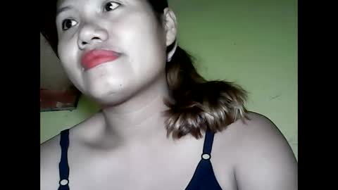 Snapshot of especialgirl_28 chatting on December 13, 2024, 4:54 am especialgirl_28 online show from December 13, 2024, 4:54 am