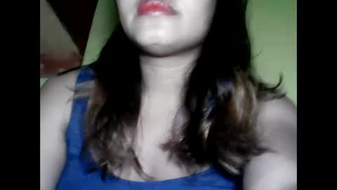 Snapshot of especialgirl_28 chatting on February 2, 2025, 7:04 pm especialgirl_28 online show from February 2, 2025, 7:04 pm
