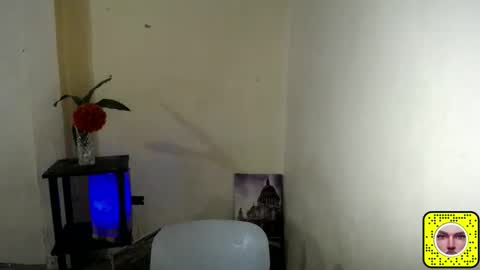 especialluv4you online show from April 14, 2026, 9:26 am