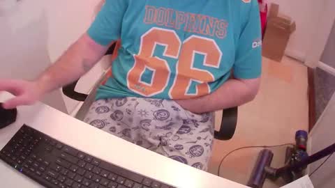 Morph online show from December 5, 2024, 10:01 pm