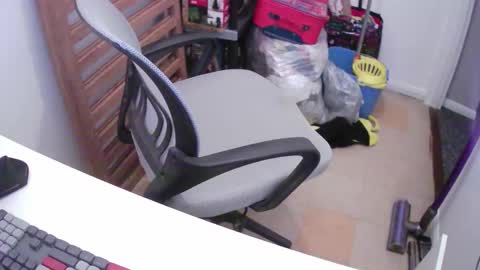 Morph online show from October 10, 2025, 8:30 pm