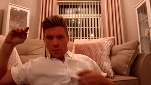 essexlad2022 online show from June 27, 2026, 12:26 am