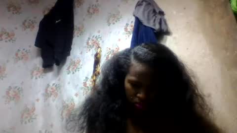 Snapshot of estancelee chatting on July 23, 2026, 10:02 am estancelee online show from July 23, 2026, 10:02 am