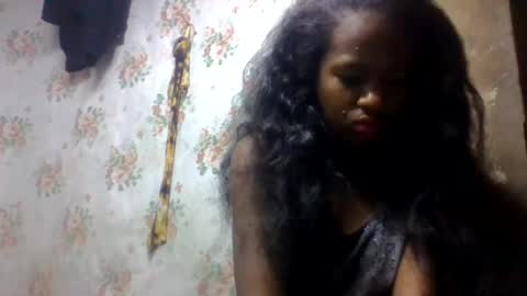 Snapshot of estancelee chatting on July 24, 2026, 6:55 am estancelee online show from July 24, 2026, 6:55 am