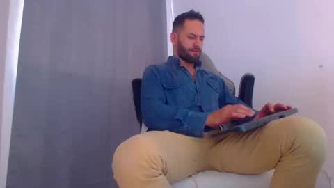 esteban online show from December 26, 2024, 5:51 pm