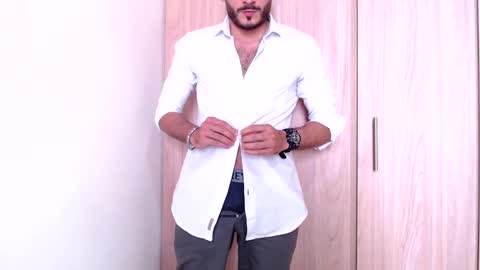 Esteban Fernandez online show from January 23, 2025, 9:50 pm