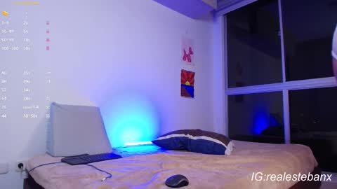 E S T E B A N online show from November 15, 2025, 3:26 am