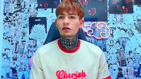 Esteban independent model online show from November 24, 2025, 12:49 pm