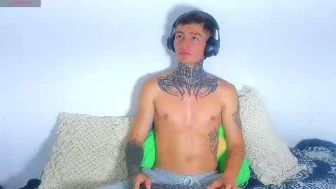 Esteban independent model online show from June 20, 2026, 11:07 pm