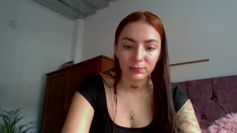 estefa1 online show from July 5, 2026, 10:28 pm