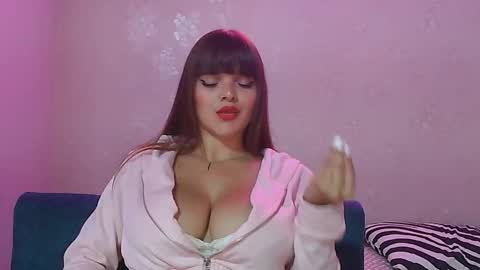 Snapshot of estefaniia__121 chatting on January 7, 2026, 2:30 pm Estefa online show from January 7, 2026, 2:30 pm