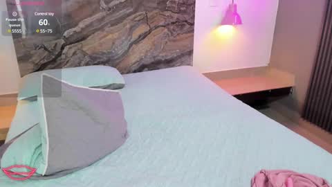 Stefy online show from March 11, 2025, 6:43 am