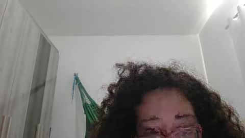 Snapshot of esteralcantara chatting on February 20, 2026, 5:35 pm esteralcantara online show from February 20, 2026, 5:35 pm