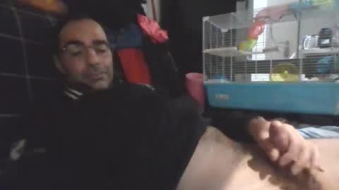 esthelion online show from November 20, 2025, 7:24 pm