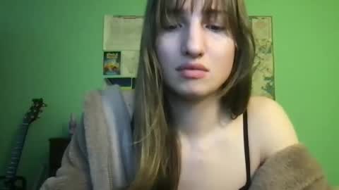 Esther Grey online show from February 23, 2025, 7:07 pm