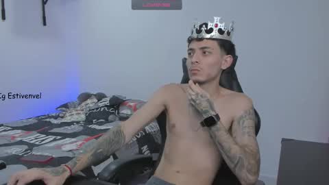 estivenvel online show from February 25, 2026, 12:09 am