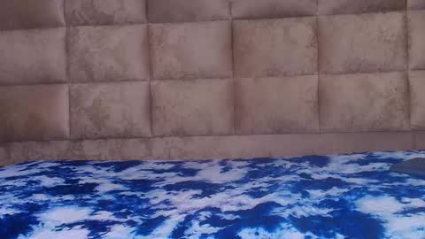 Estrella online show from November 6, 2025, 11:55 am