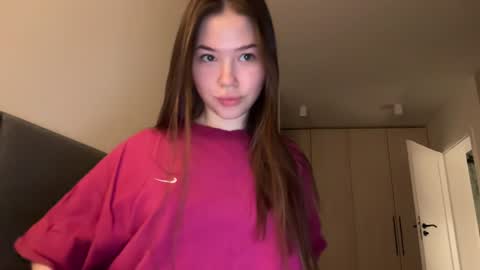 Snapshot of eternal_infinite chatting on December 26, 2024, 3:20 pm nika 3 online show from December 26, 2024, 3:20 pm