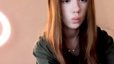 Amy 3 online show from February 27, 2026, 4:23 am