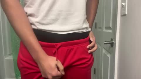 Snapshot of eternalloverboy chatting on January 6, 2025, 3:08 pm Angel online show from January 6, 2025, 3:08 pm