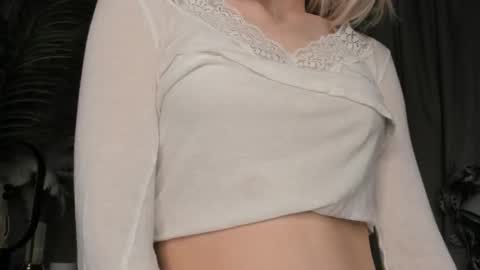 Natalie online show from December 18, 2025, 5:46 am