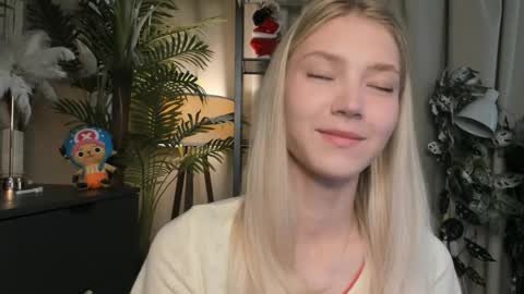 Snapshot of eternity_cuite chatting on May 29, 2026, 6:00 am Natalie online show from May 29, 2026, 6:00 am