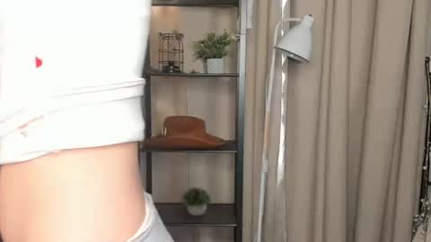 Natalie online show from July 22, 2026, 5:54 am