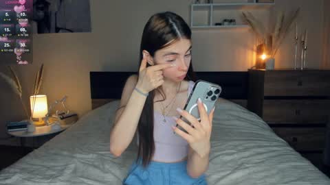 Snapshot of eternity_is_endless chatting on January 12, 2025, 7:21 am Mary online show from January 12, 2025, 7:21 am