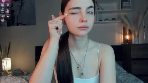 Snapshot of eternity_is_endless chatting on February 13, 2025, 7:45 am Mary online show from February 13, 2025, 7:45 am