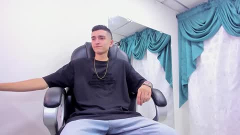 Snapshot of ethan_boy_ chatting on January 24, 2025, 8:54 pm Ethan online show from January 24, 2025, 8:54 pm