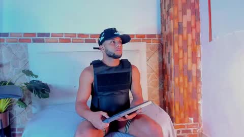 ethan helmut online show from January 10, 2025, 11:22 am