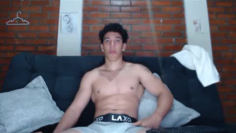 Ethan Noir online show from December 15, 2024, 5:23 am