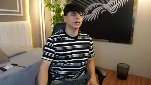 ethan_occonor online show from November 11, 2025, 12:49 pm