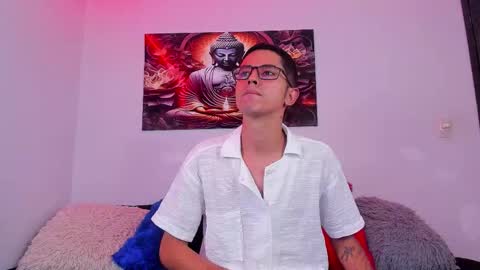 Snapshot of ethan_sai01 chatting on October 28, 2025, 9:50 pm ETHAN SAI online show from October 28, 2025, 9:50 pm