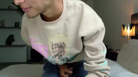 Joan online show from November 28, 2025, 5:54 am