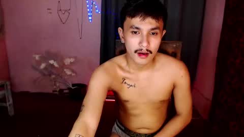 Snapshot of ethan_uwuxx chatting on December 22, 2024, 9:09 pm DAVE online show from December 22, 2024, 9:09 pm